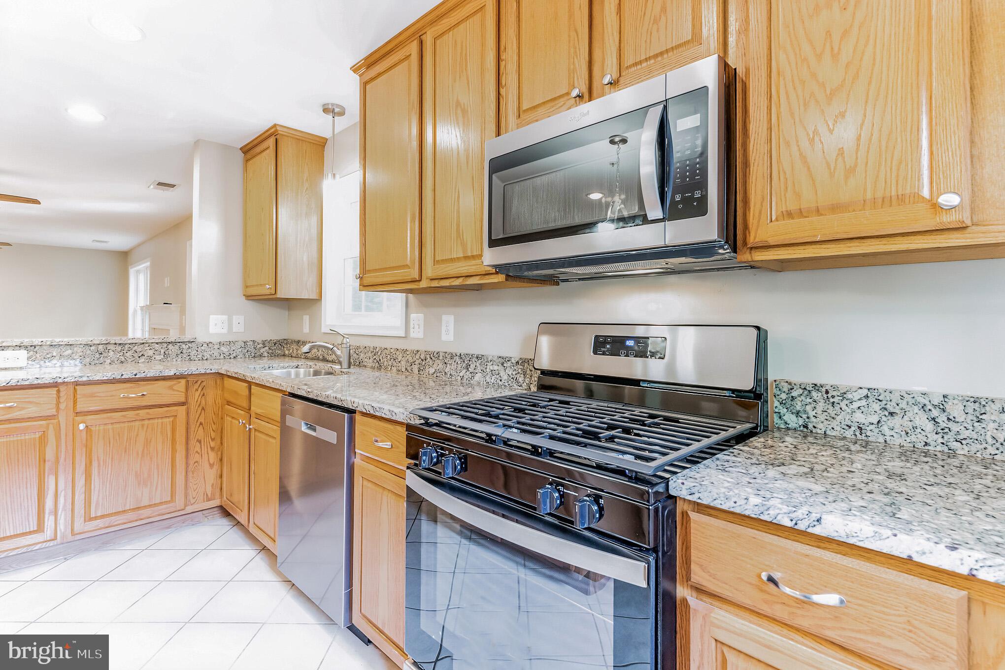 POTOMAC SANDS - Residential