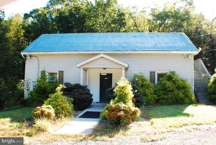 15  Plus Acre Property with office/house and detached oversized garage with vehicle lift . Property was used for Tree service business last 20 plus years. Would be a great  place for a nursery or tree service type company, Fleet maintenance operation or most  anything  agricultural.  Office / Home is in fair condition sold as is.  Office has heat pump and septic. Garage is huge with 1 pull through bay and one bay with car lift. Garage doors big enough for large vehicles to enter garage. Property could be entered by Stonewall Jackson HWY/340 or BrownTown rd. on opposite side of property. Prospective Buyer would need to apply for business  permit to Warren Co. Property could also be turned  into a residence . Buildings are sold as is. No electric on property .