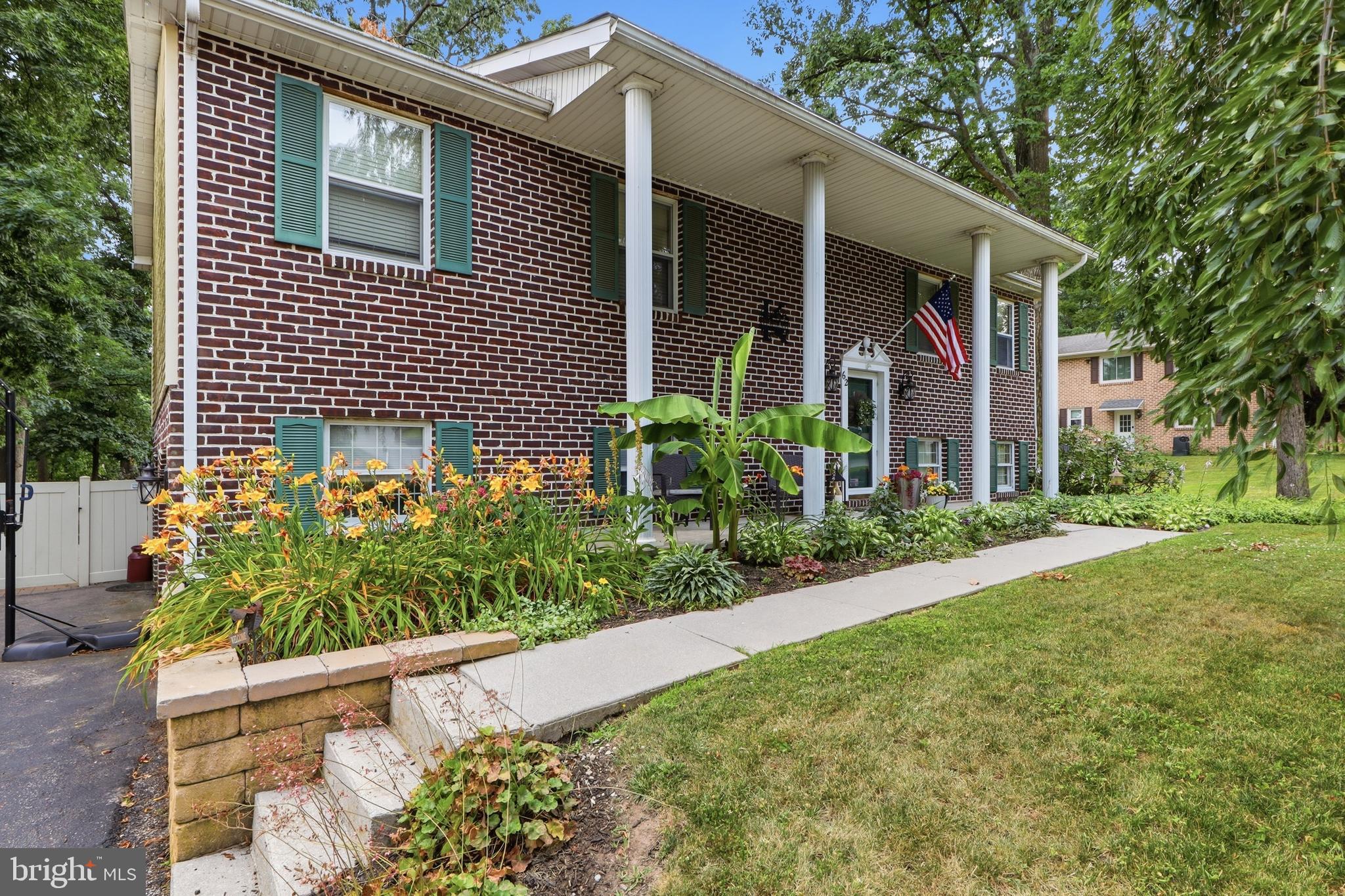 62 LAUREL DRIVE