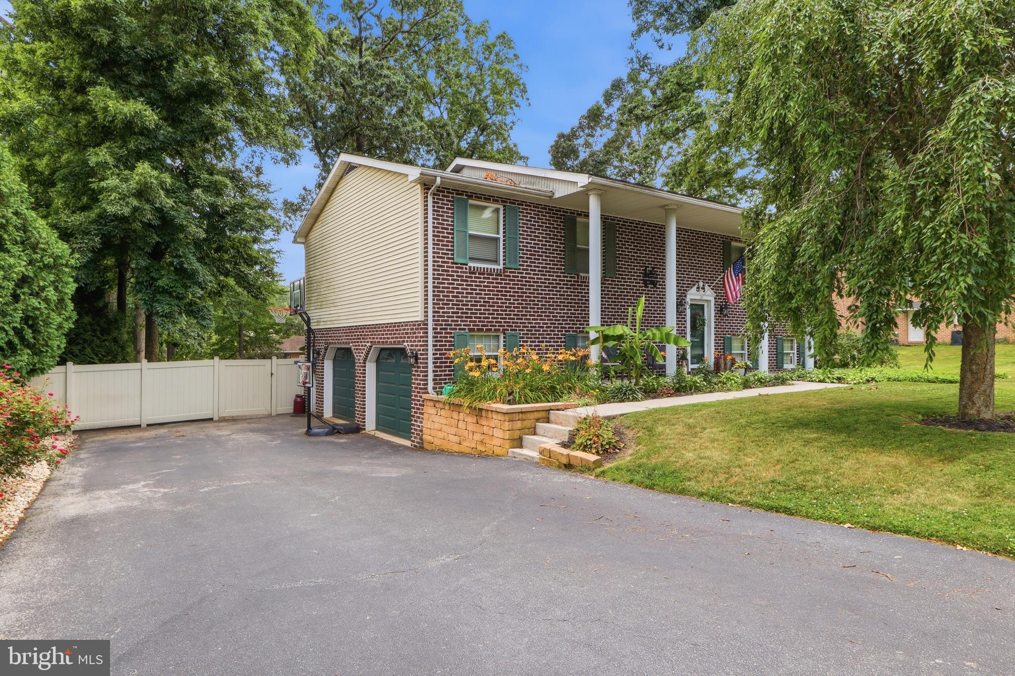 62 LAUREL DRIVE