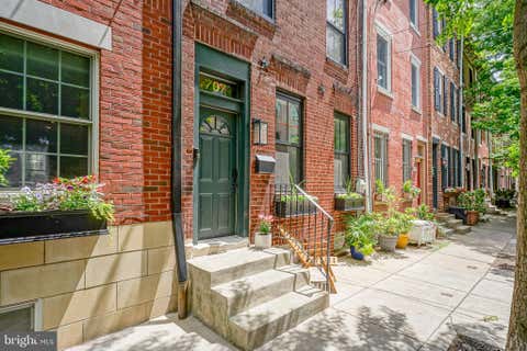 Townhouse For Sale - 707 S 17th Street<br/> PHILADELPHIA, PA 19146