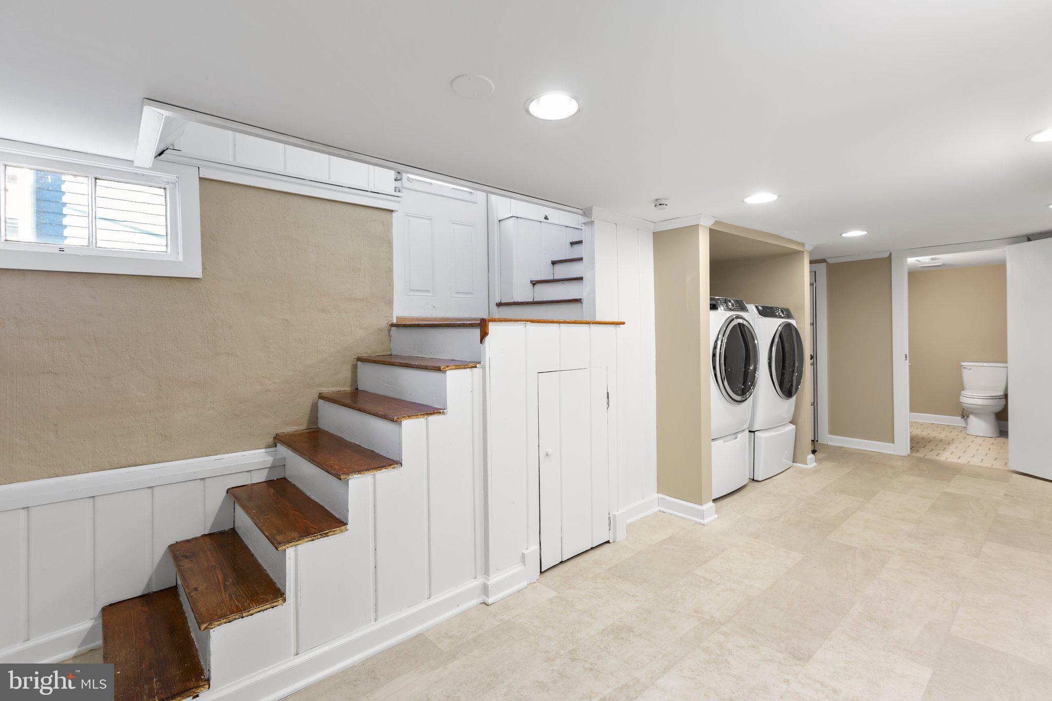 DOWNTOWN FREDERICKSBURG - Residential