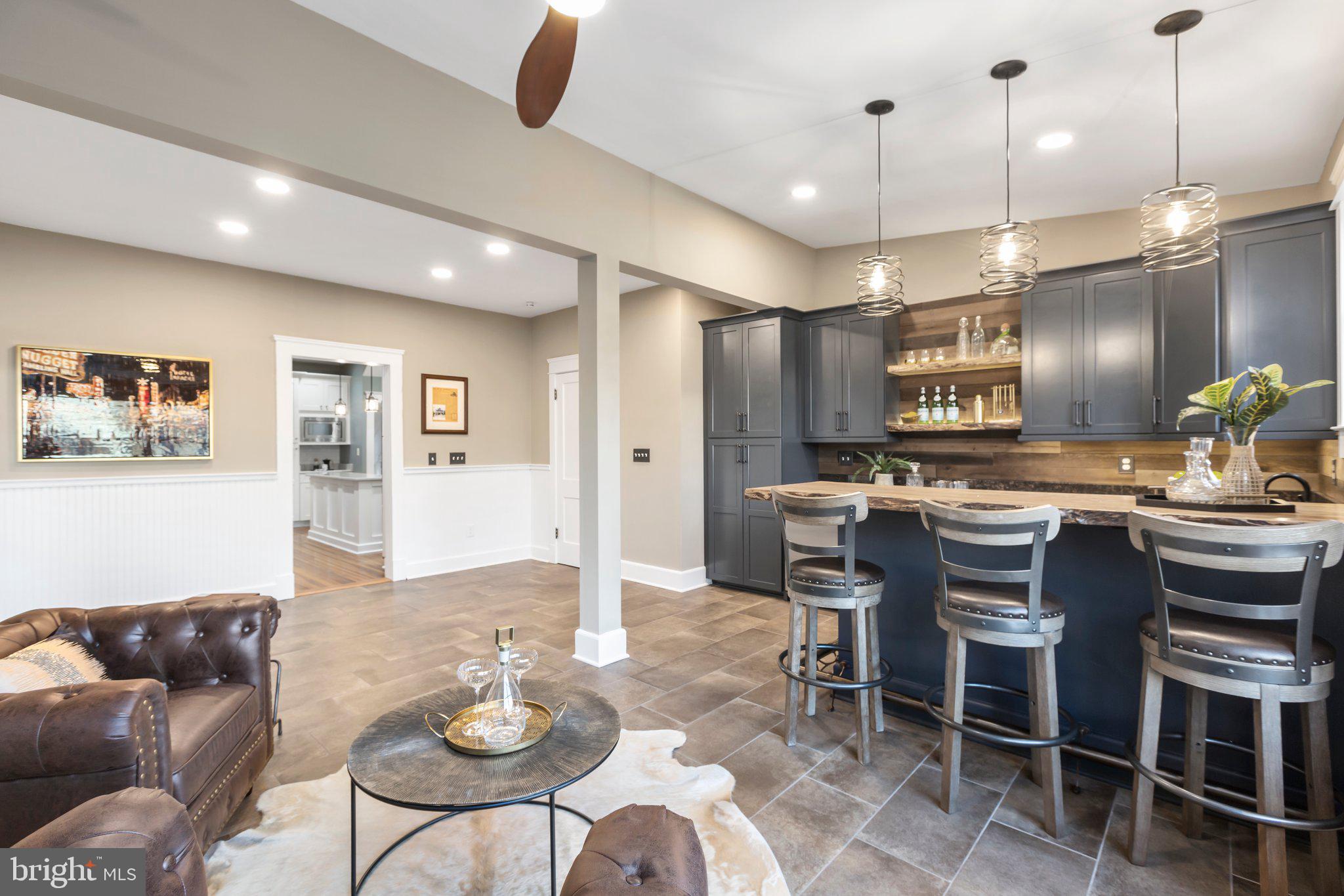 DOWNTOWN FREDERICKSBURG - Residential