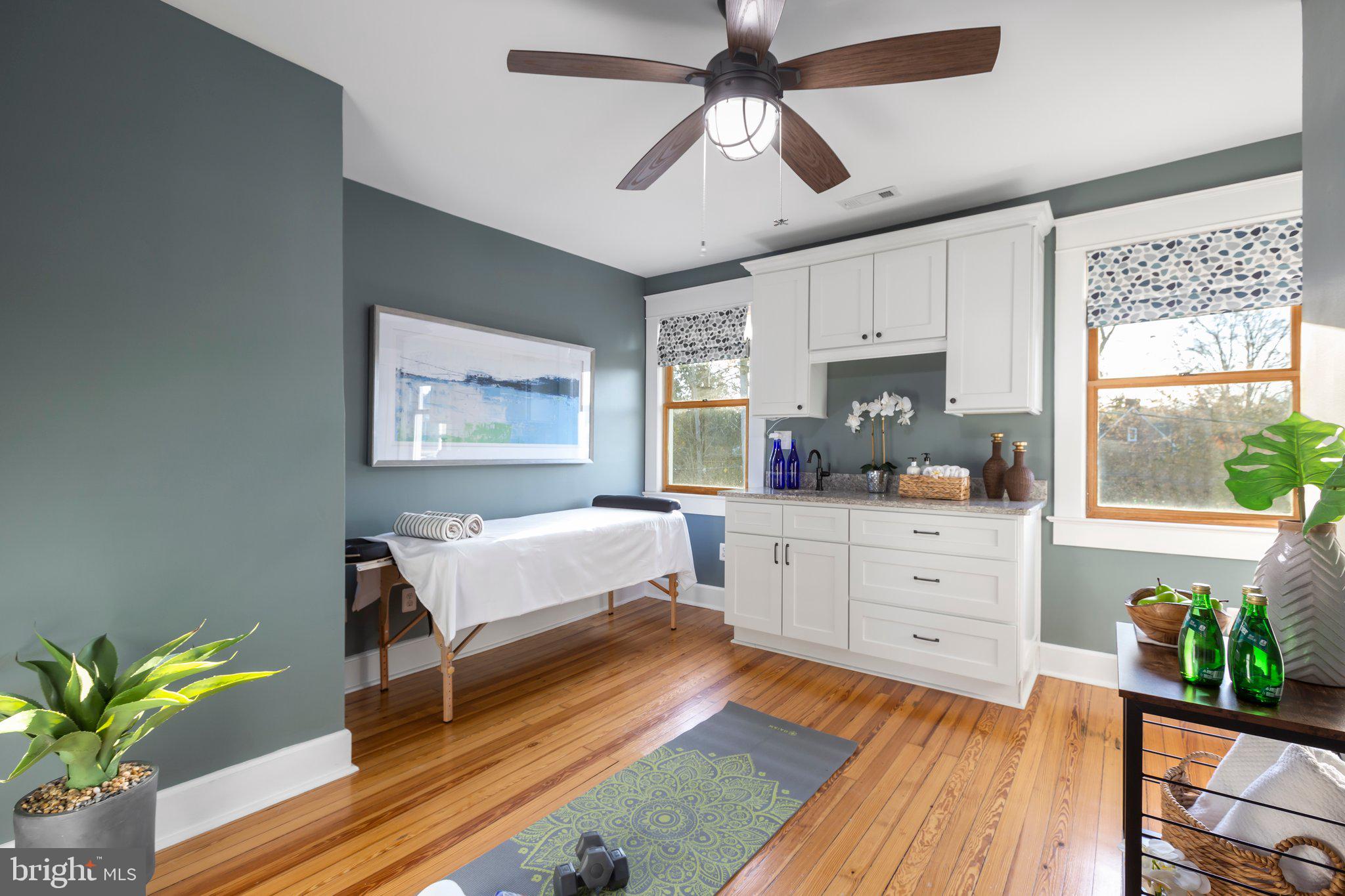 DOWNTOWN FREDERICKSBURG - Residential