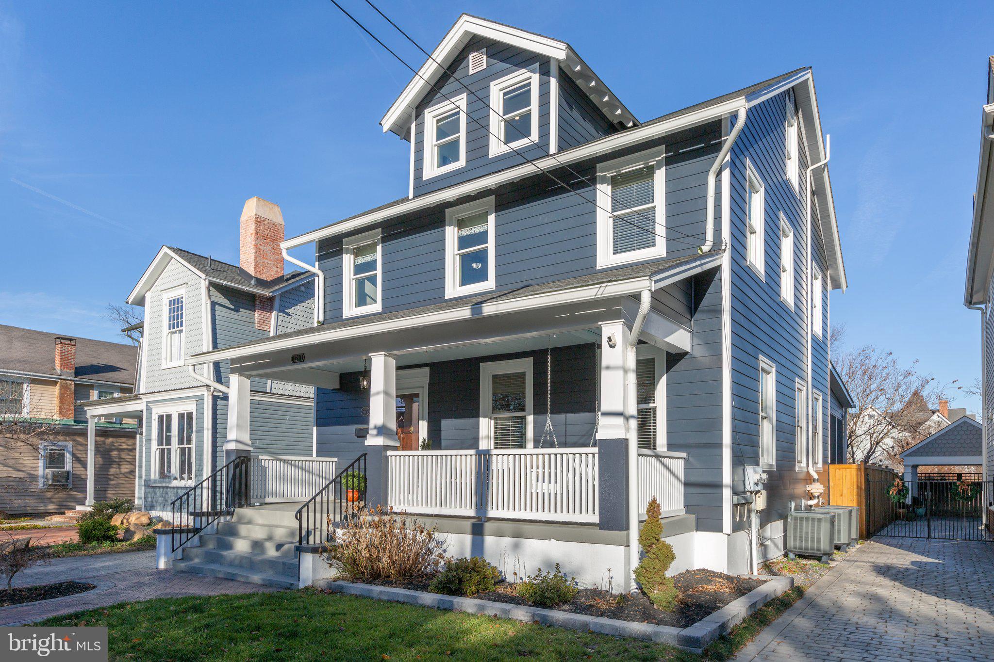 DOWNTOWN FREDERICKSBURG - Residential