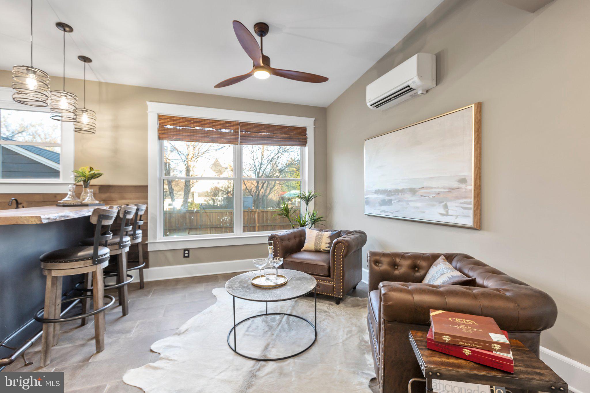 DOWNTOWN FREDERICKSBURG - Residential