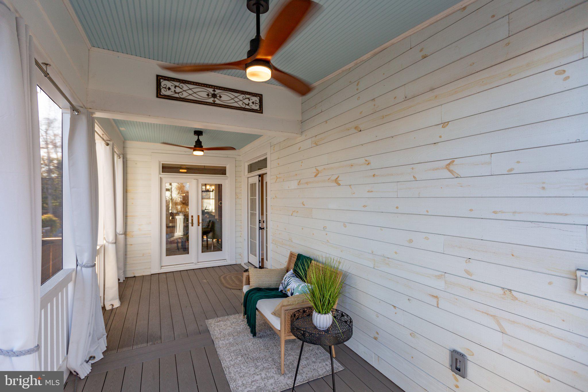 DOWNTOWN FREDERICKSBURG - Residential