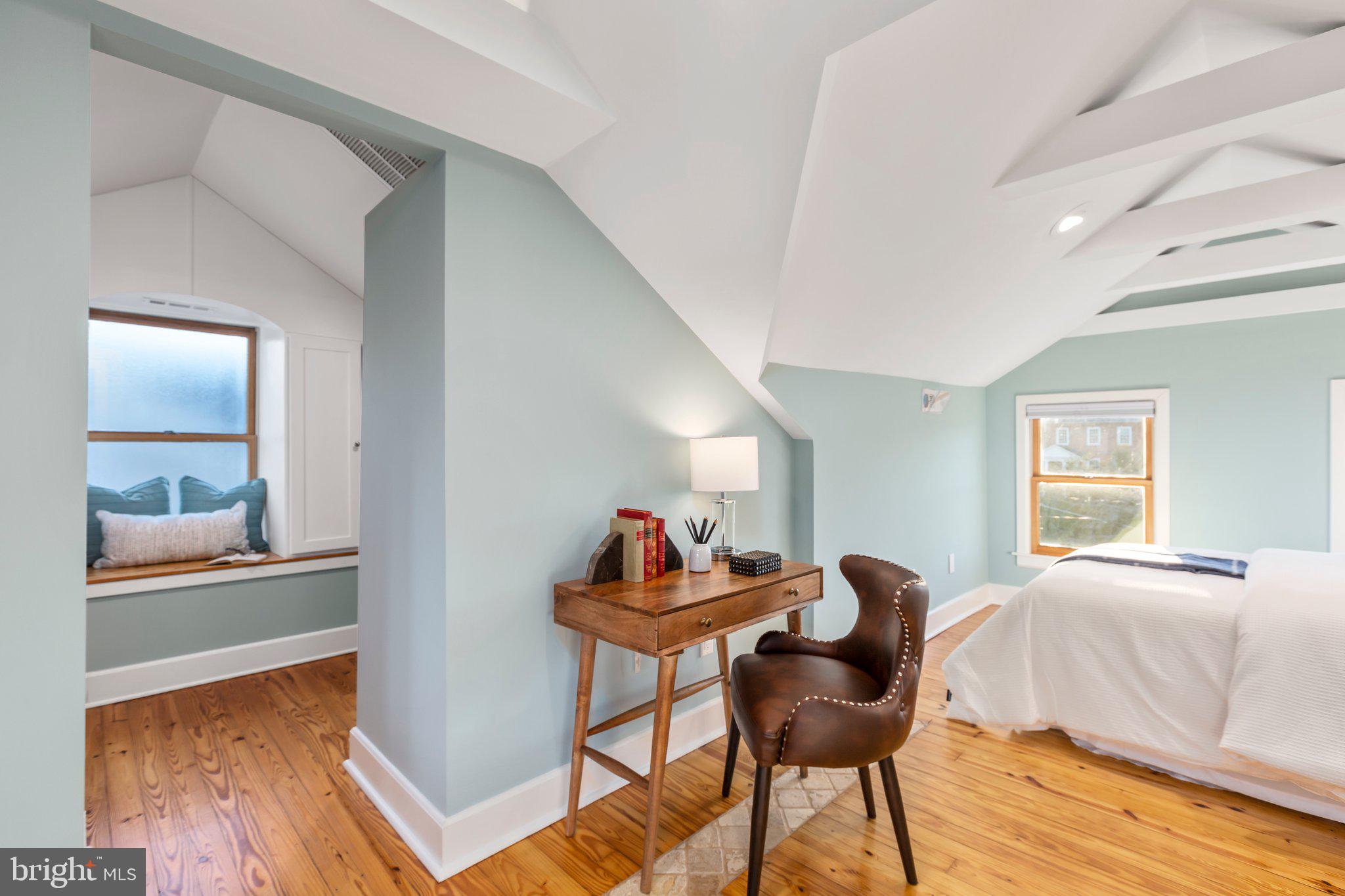 DOWNTOWN FREDERICKSBURG - Residential