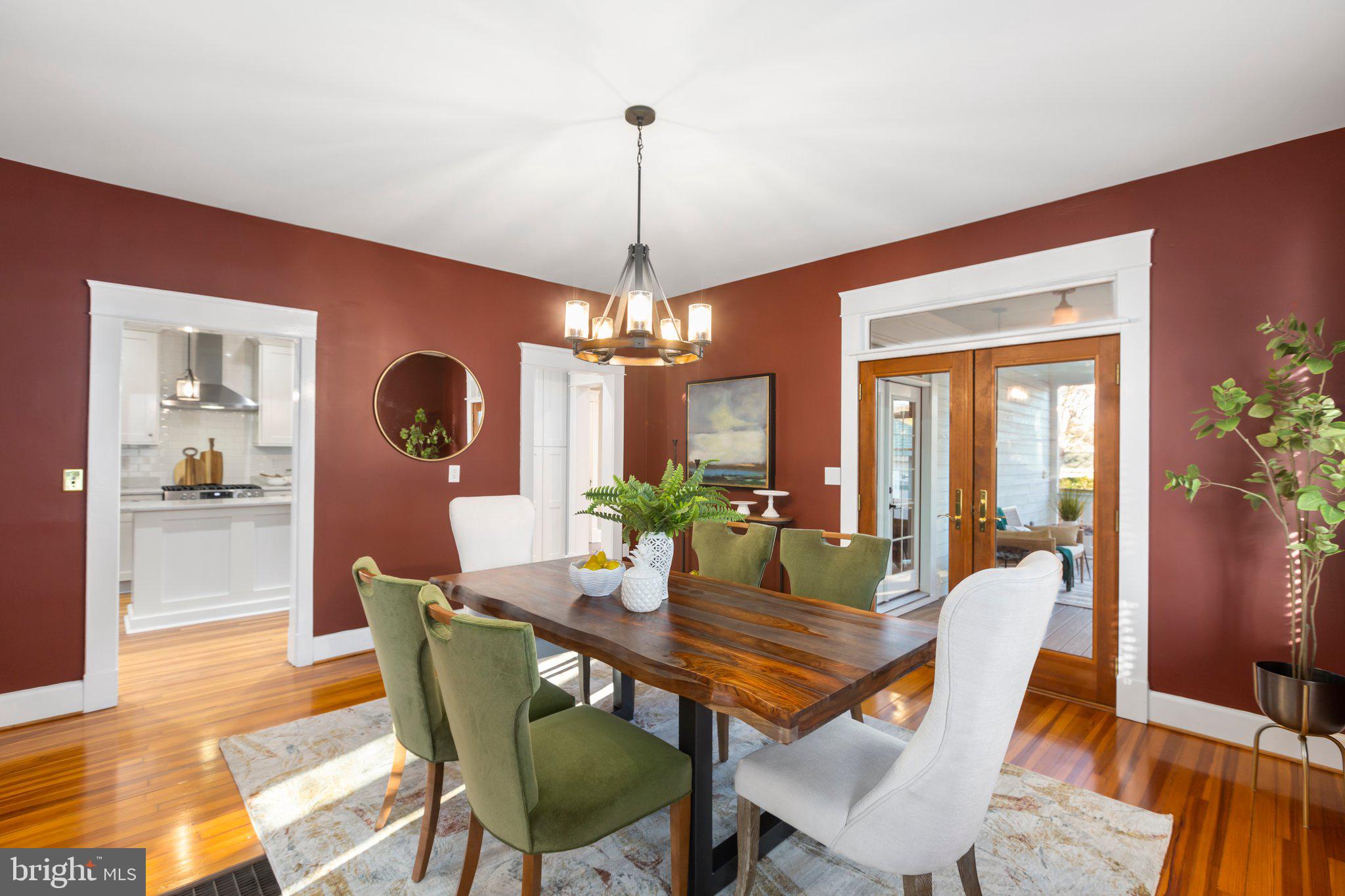 DOWNTOWN FREDERICKSBURG - Residential