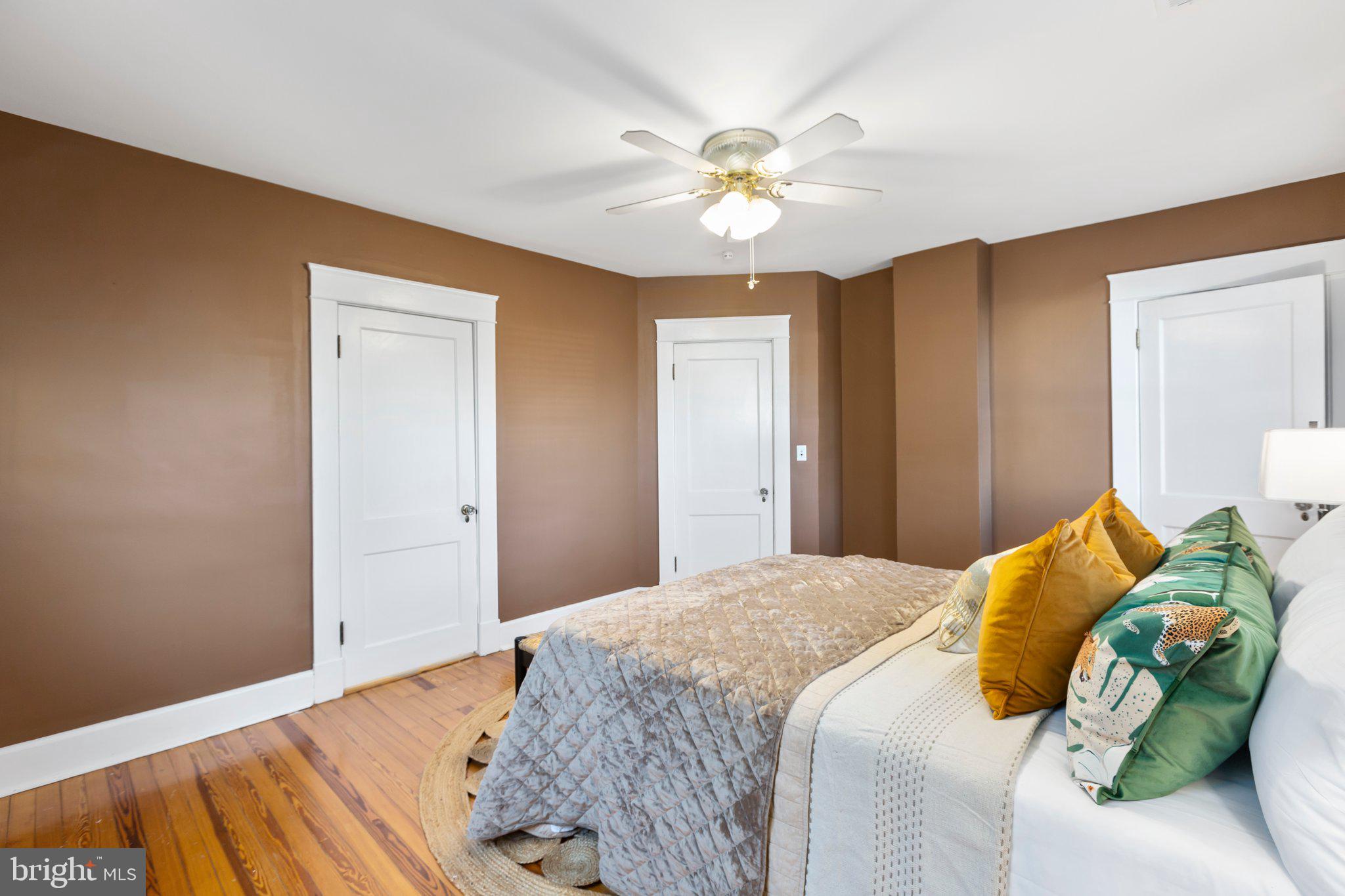 DOWNTOWN FREDERICKSBURG - Residential