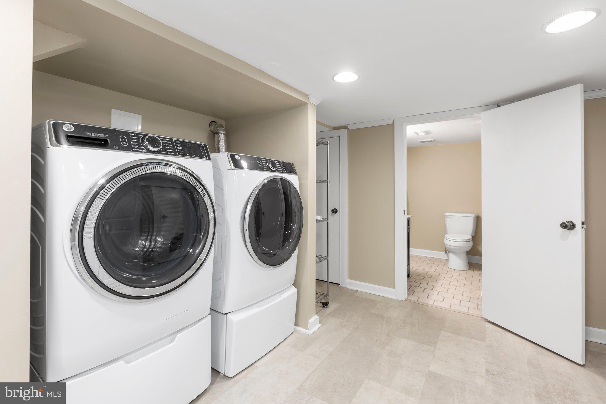 DOWNTOWN FREDERICKSBURG - Residential