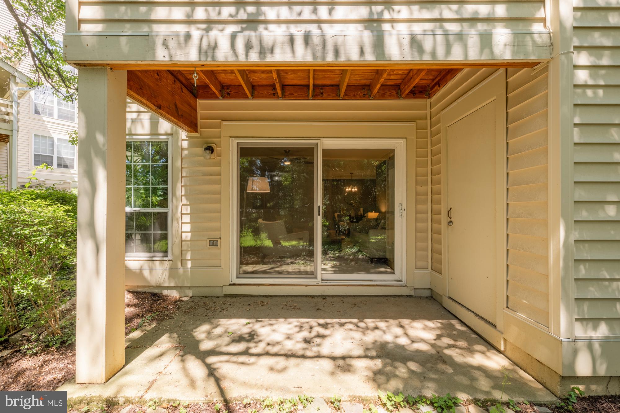CARR AT PINECREST - Residential