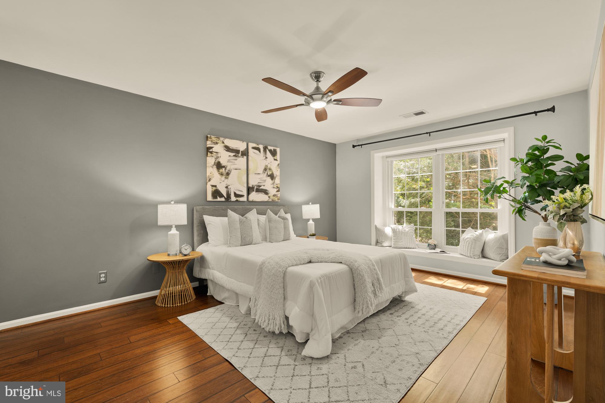 CARR AT PINECREST - Residential