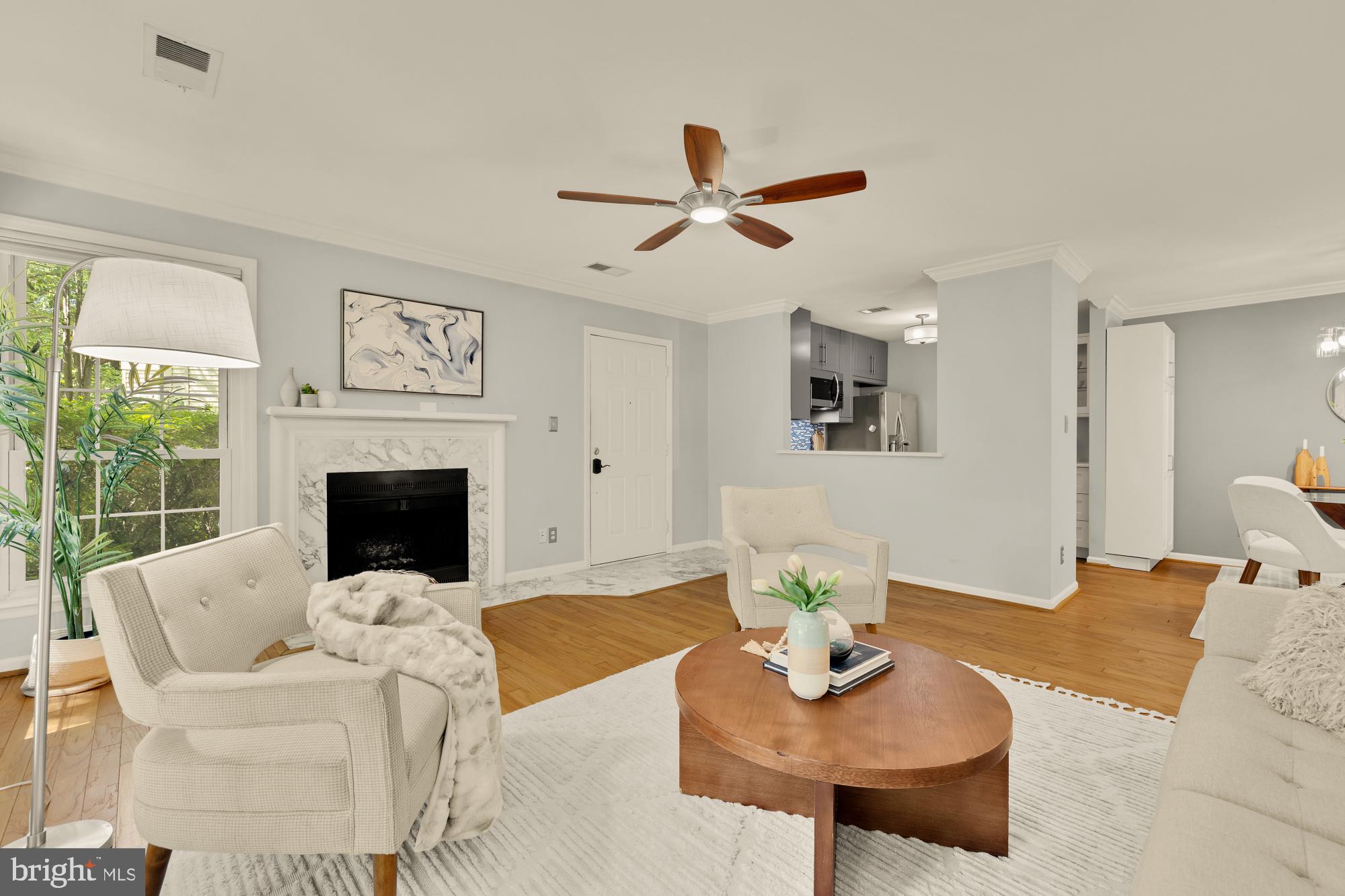 CARR AT PINECREST - Residential