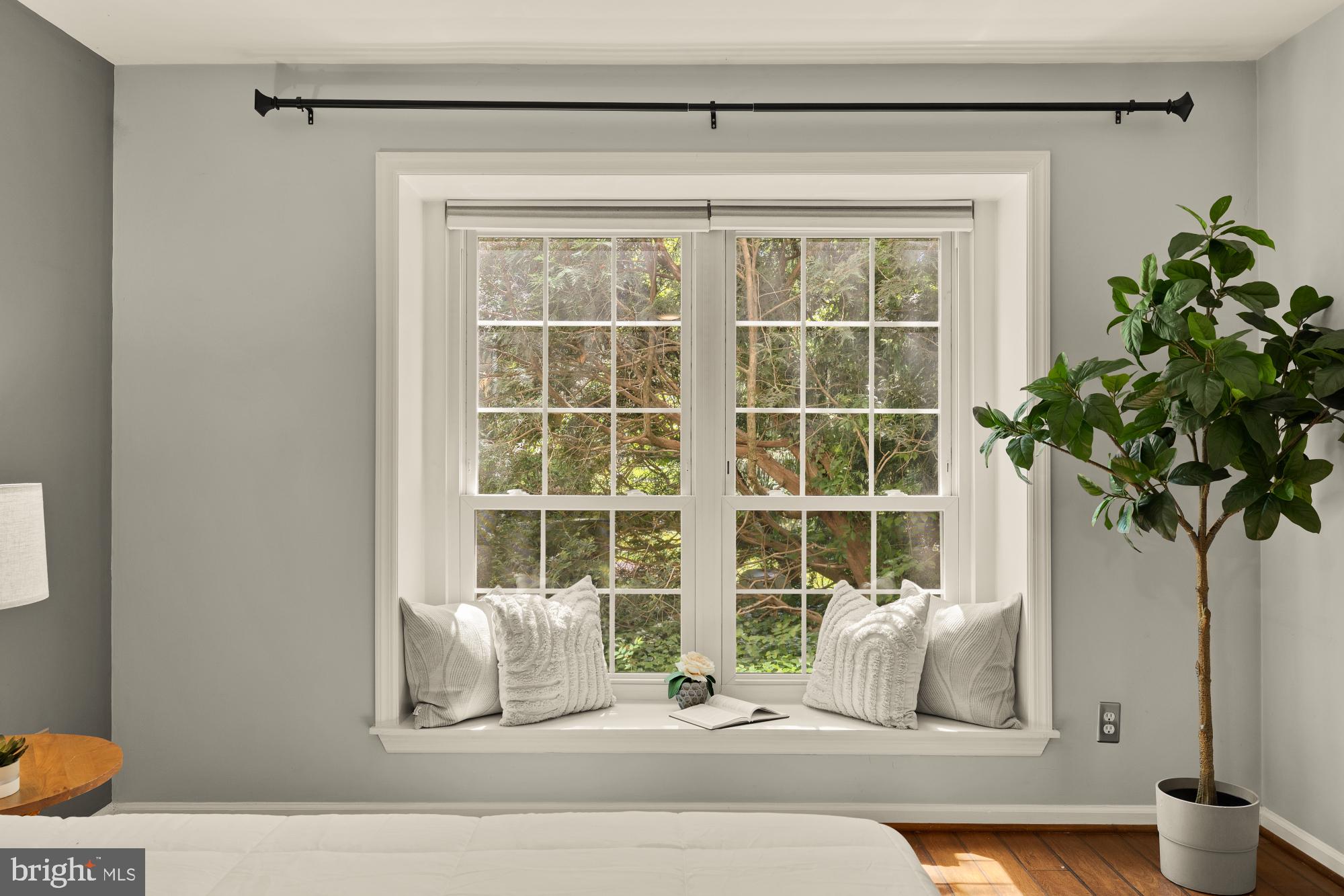 CARR AT PINECREST - Residential