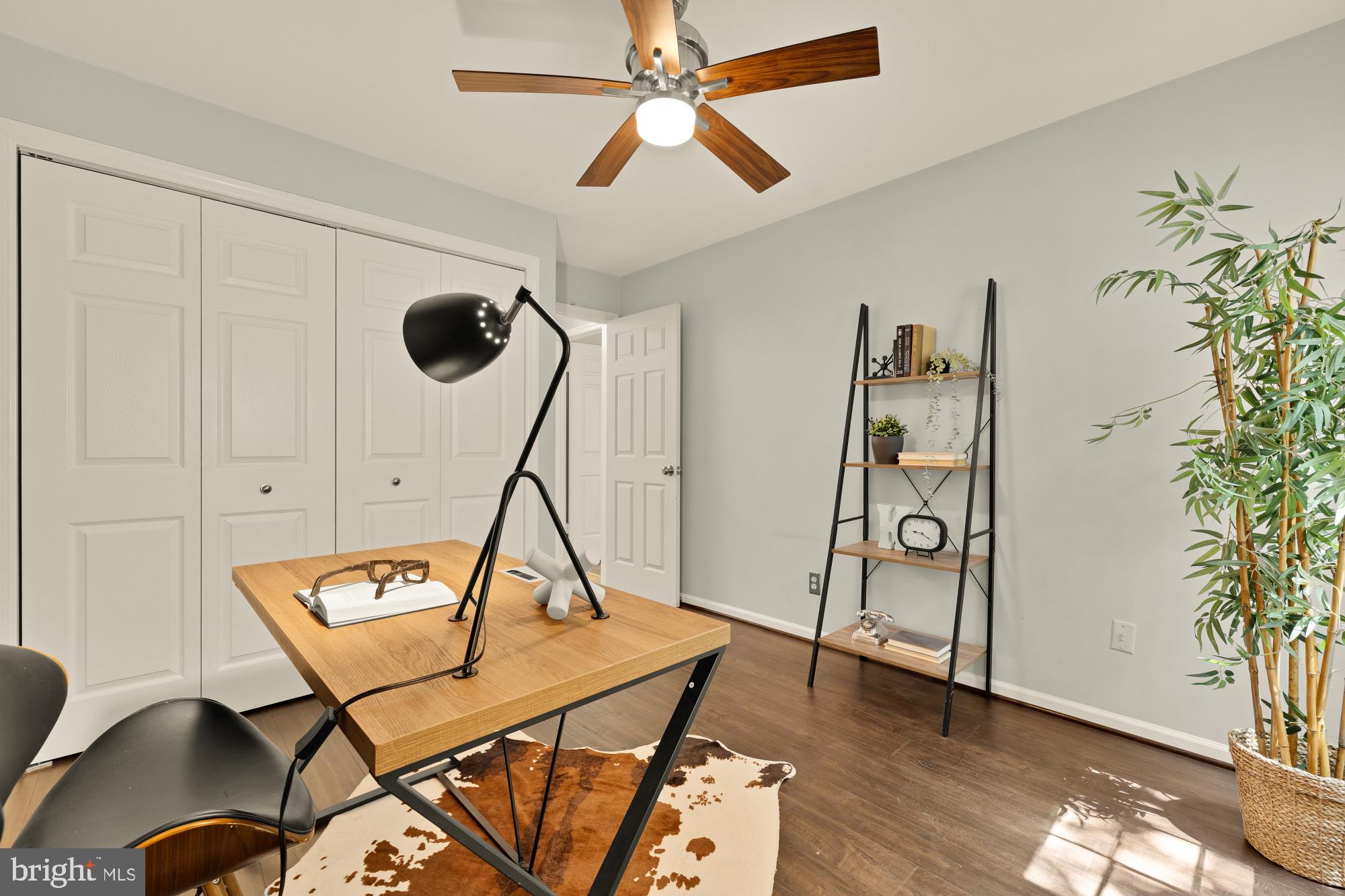 CARR AT PINECREST - Residential