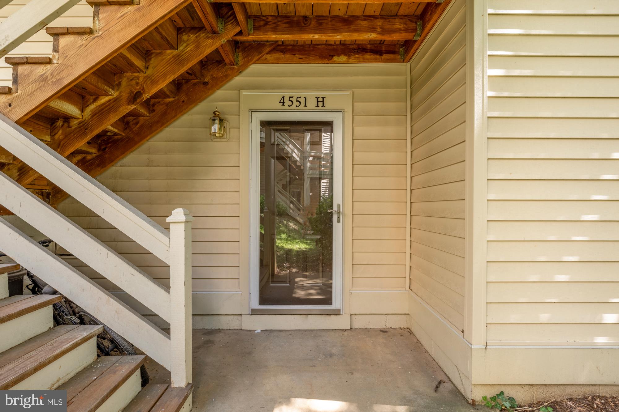 CARR AT PINECREST - Residential