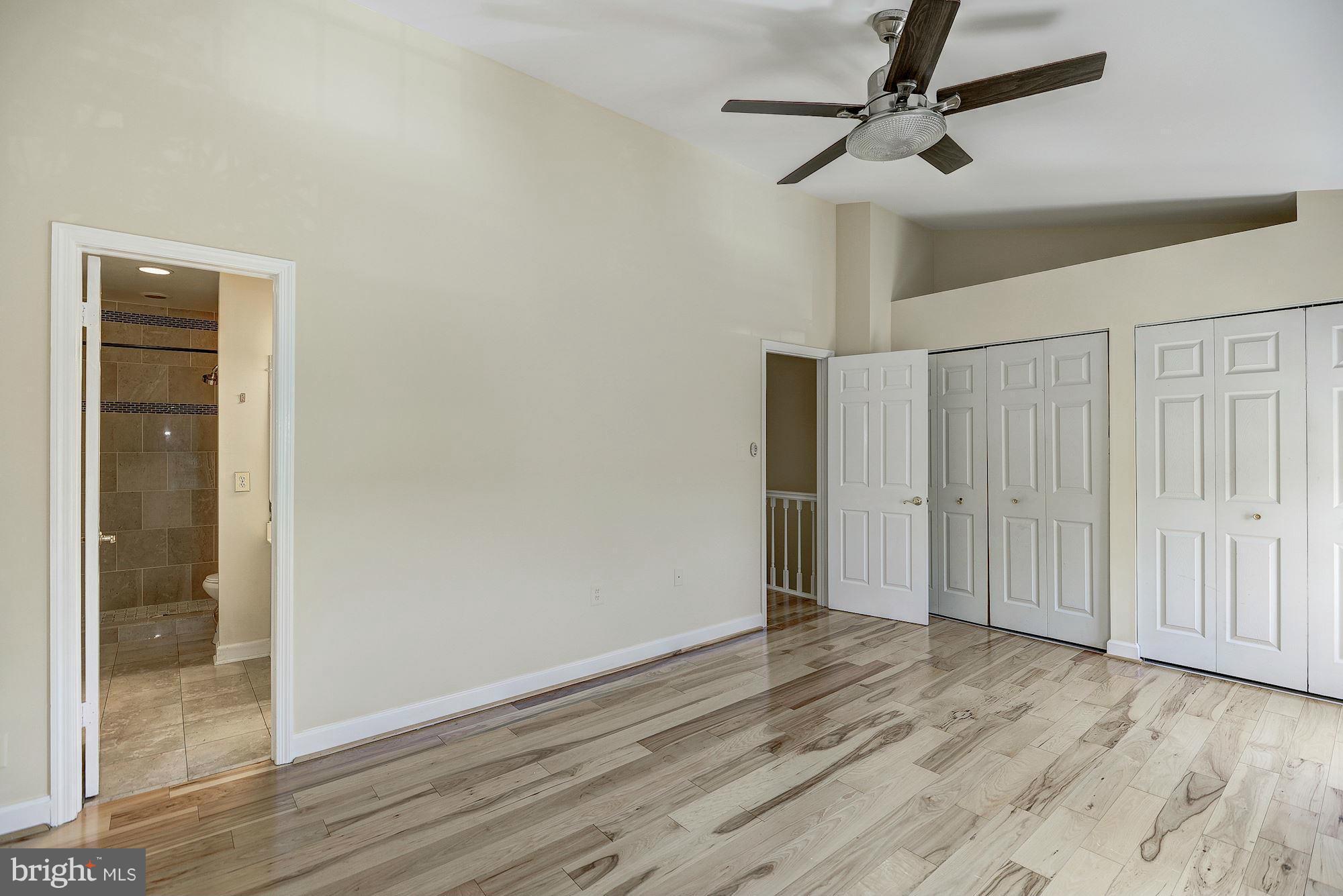 WELLINGTON COMMONS - Residential Lease