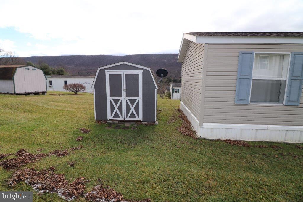 BLUE MT.VIEW PARK - Residential