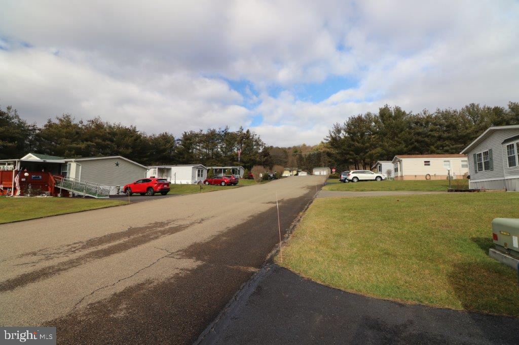 BLUE MT.VIEW PARK - Residential