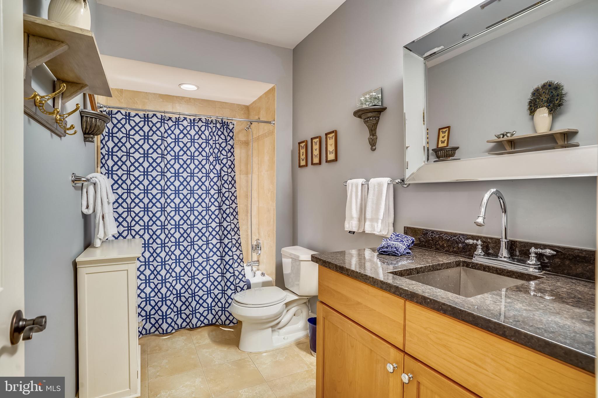 ROSEMONT PARK - Residential