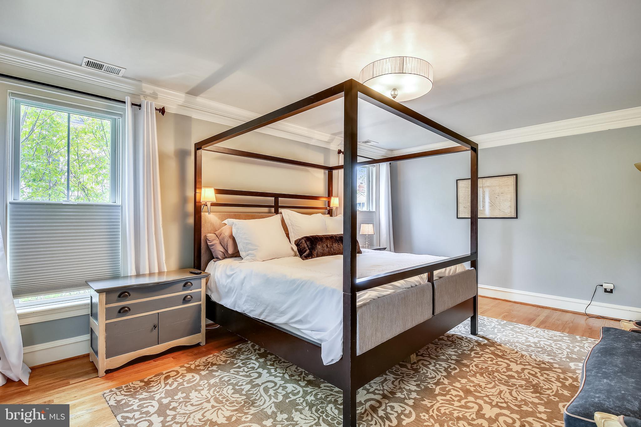 ROSEMONT PARK - Residential