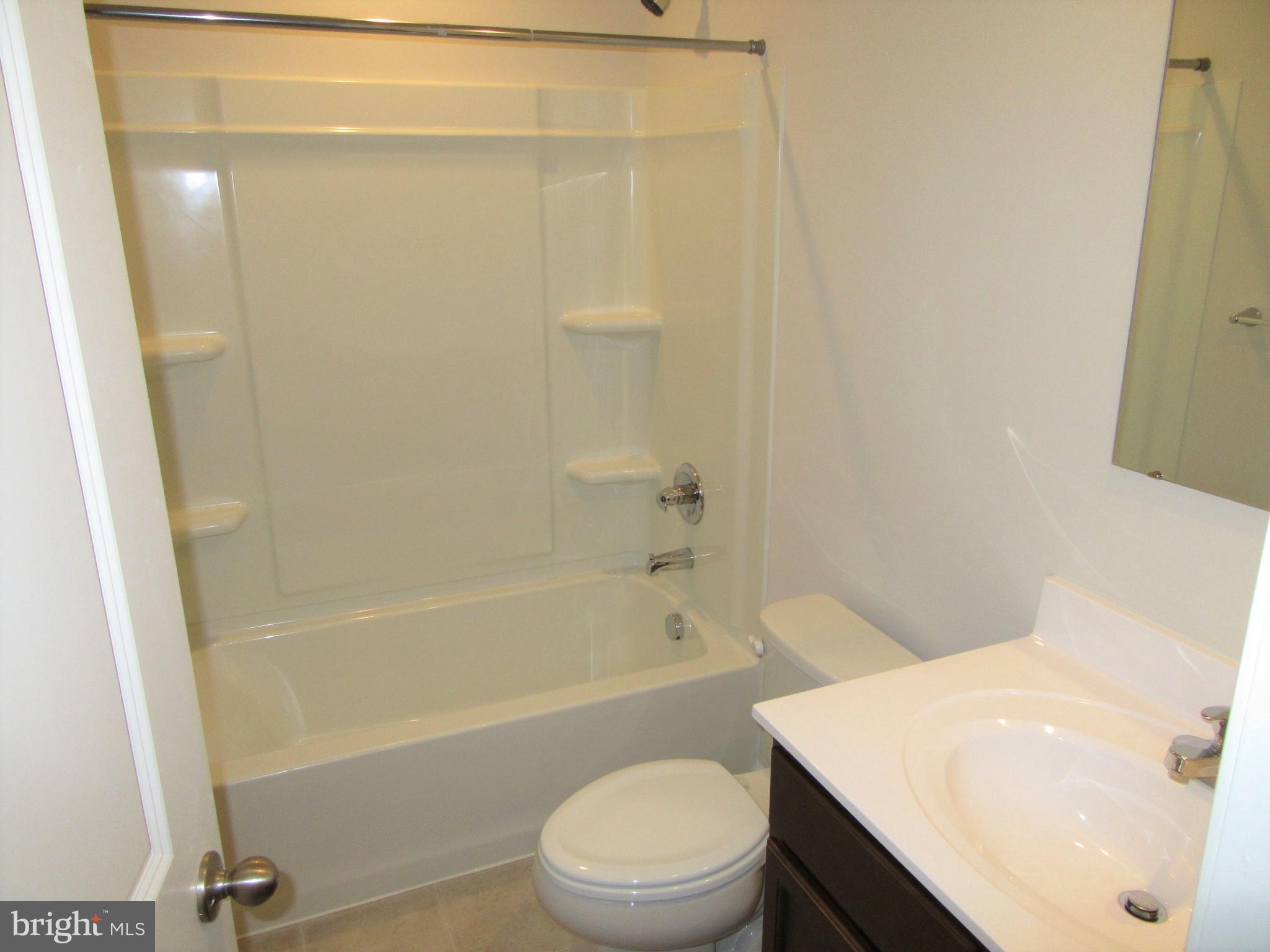 RED HILL - Residential Lease