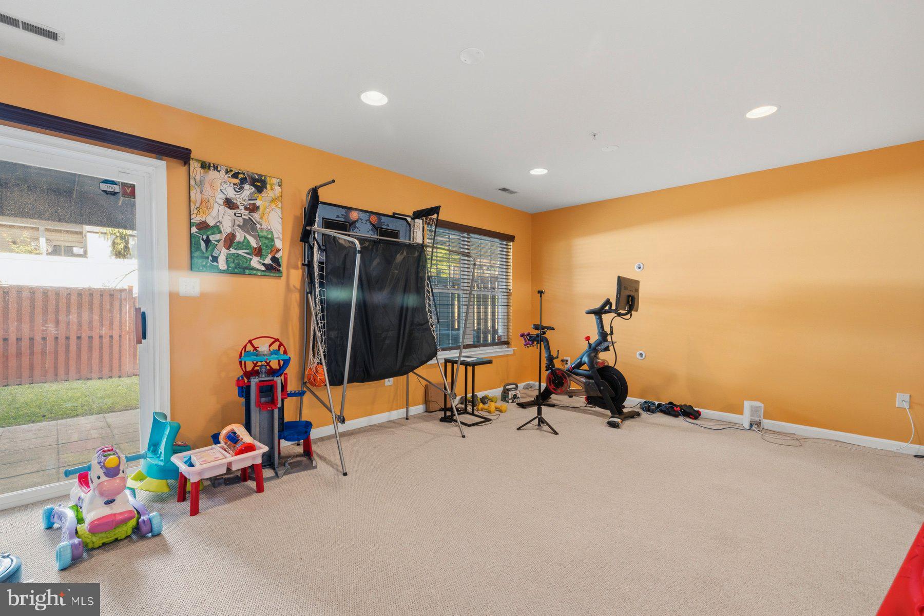 PINEY ORCHARD - Residential