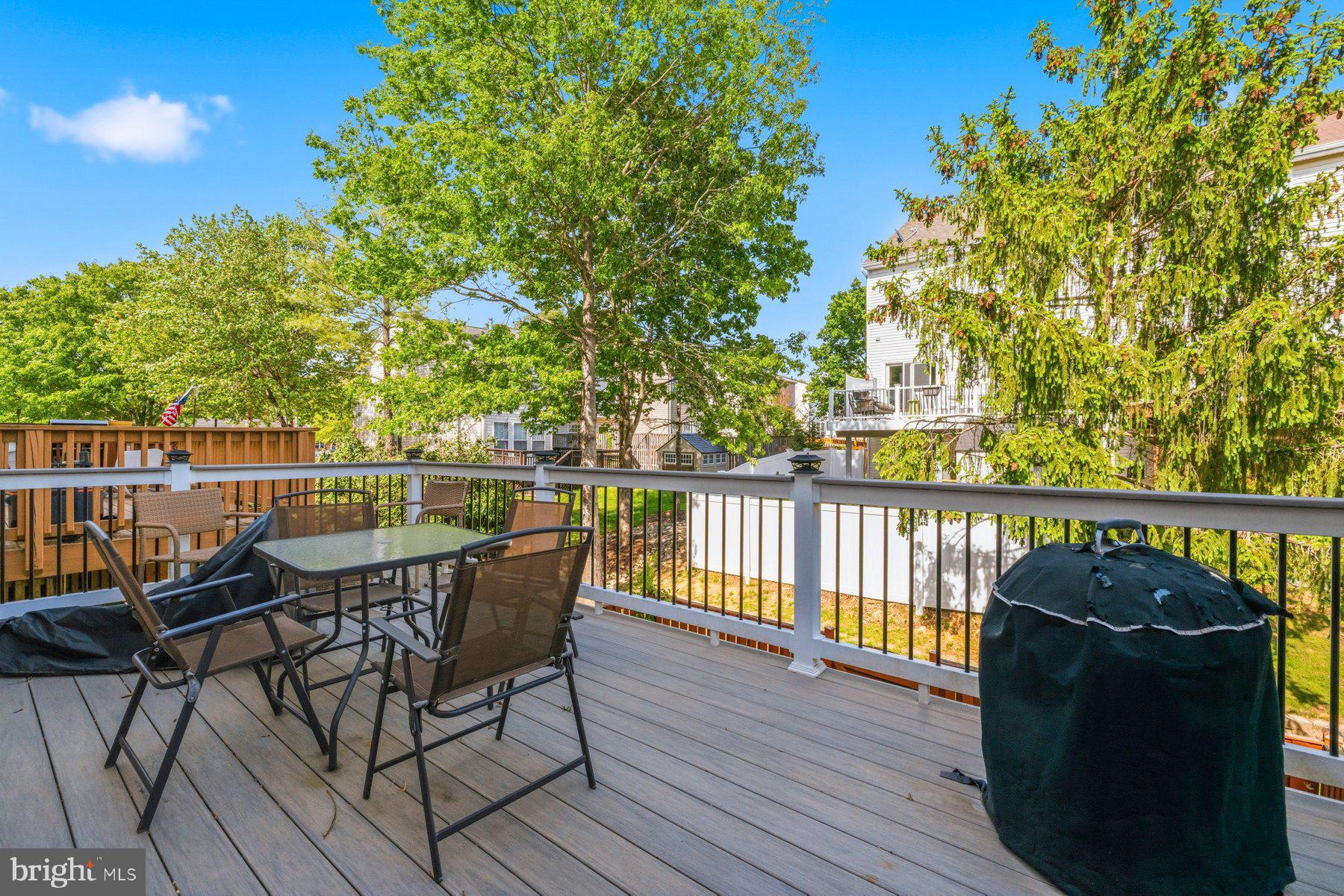 PINEY ORCHARD - Residential