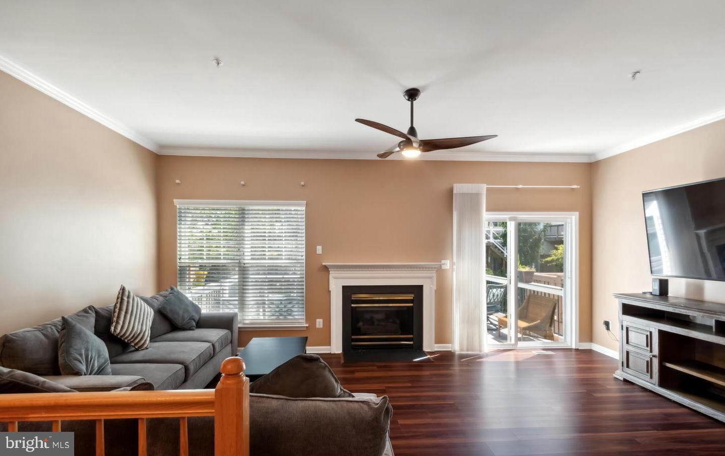 PINEY ORCHARD - Residential