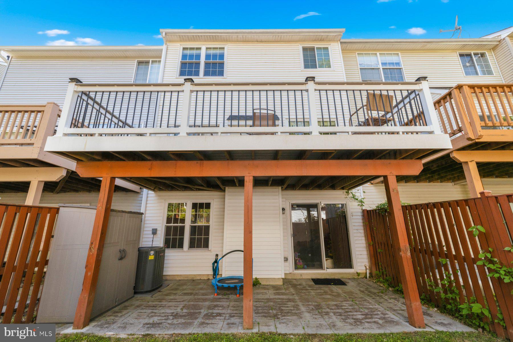 PINEY ORCHARD - Residential