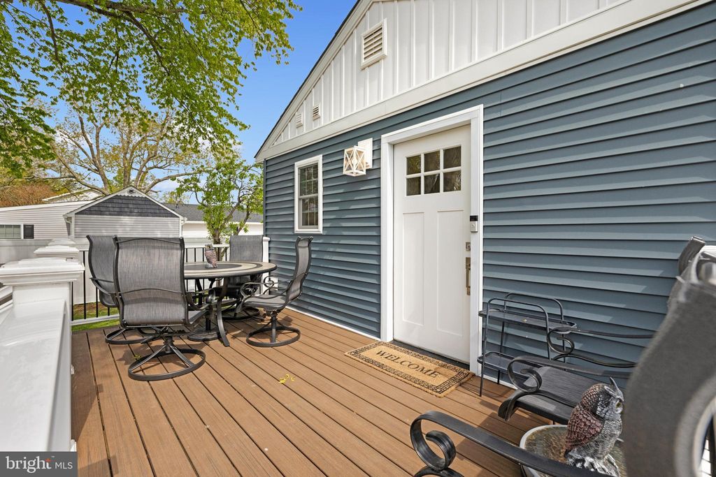 Photo of 324 E Tampa Avenue, VILLAS, NJ 08251 (MLS # NJCM2007194)