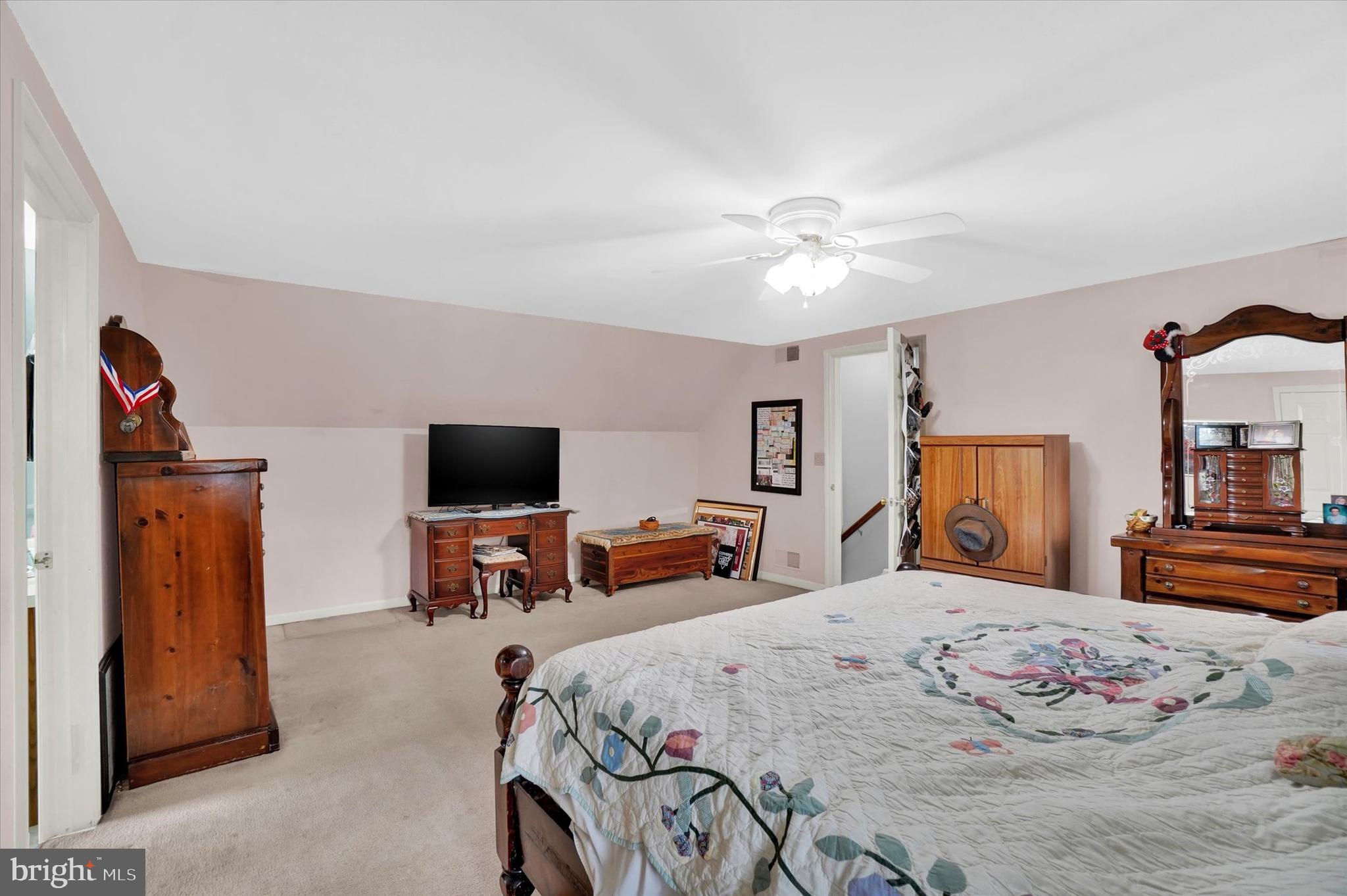 YORK TWP - Residential