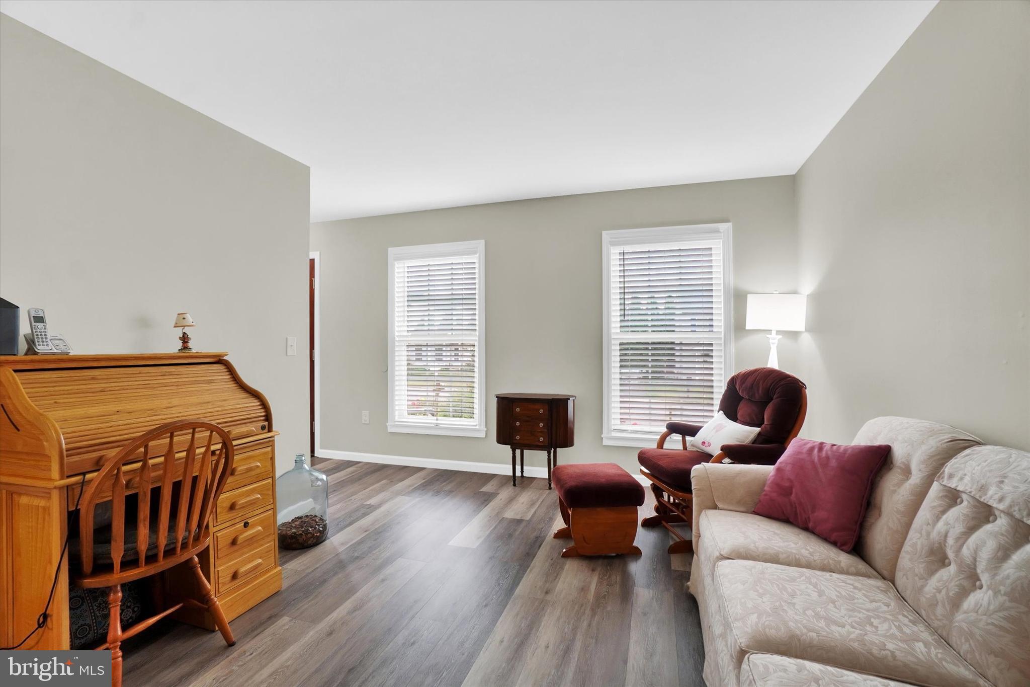 YORK TWP - Residential