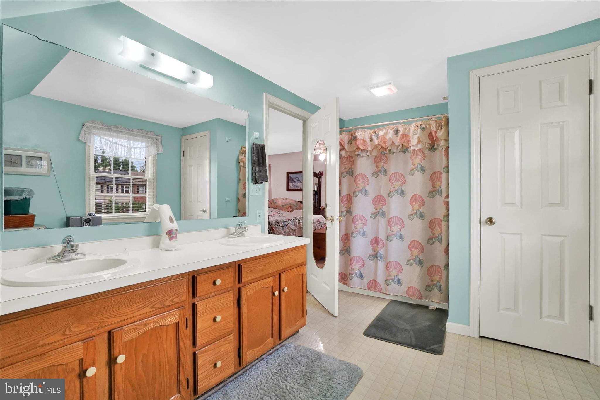 YORK TWP - Residential