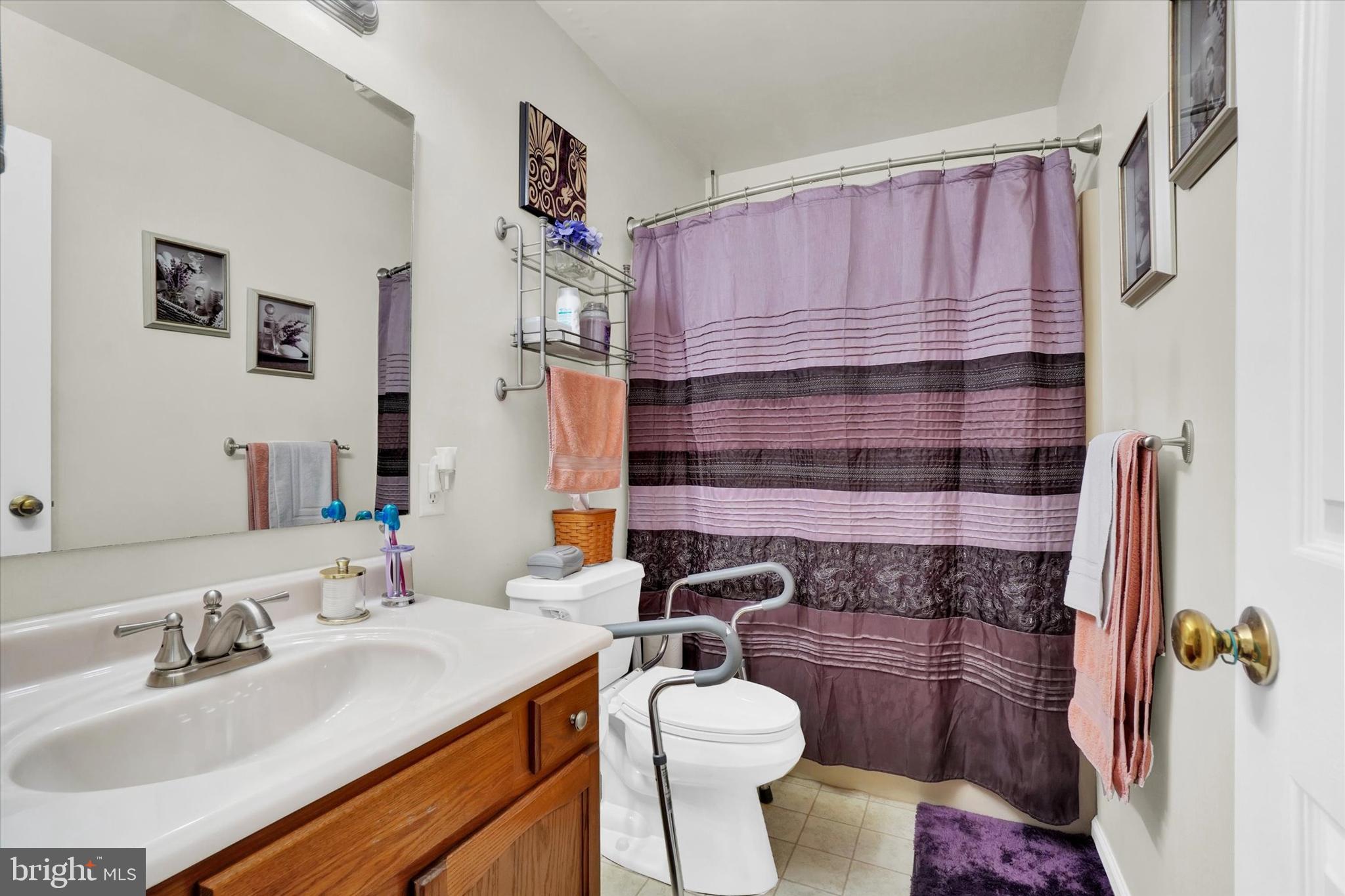 YORK TWP - Residential