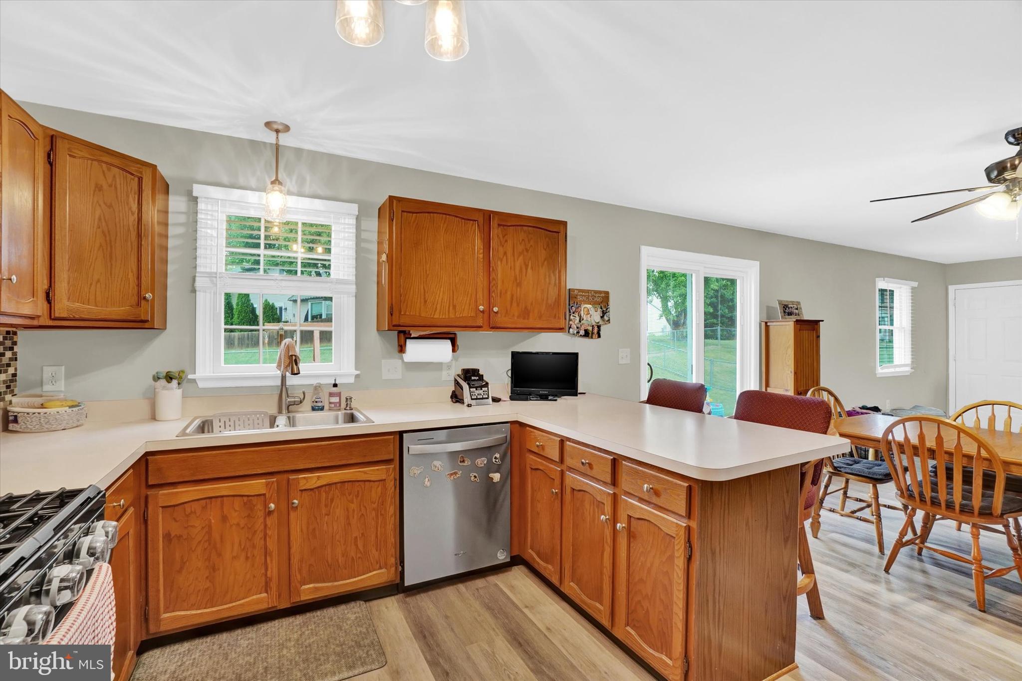 YORK TWP - Residential