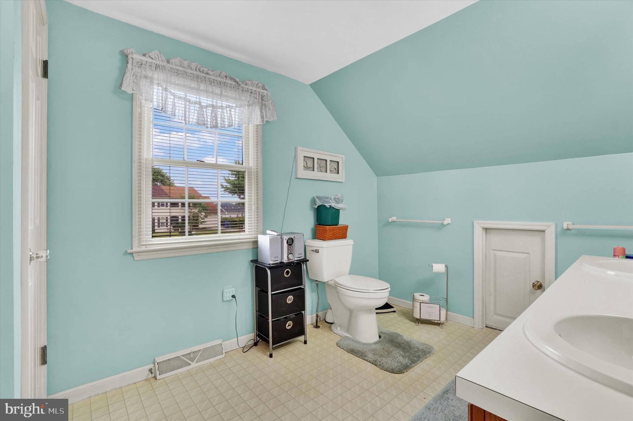 YORK TWP - Residential