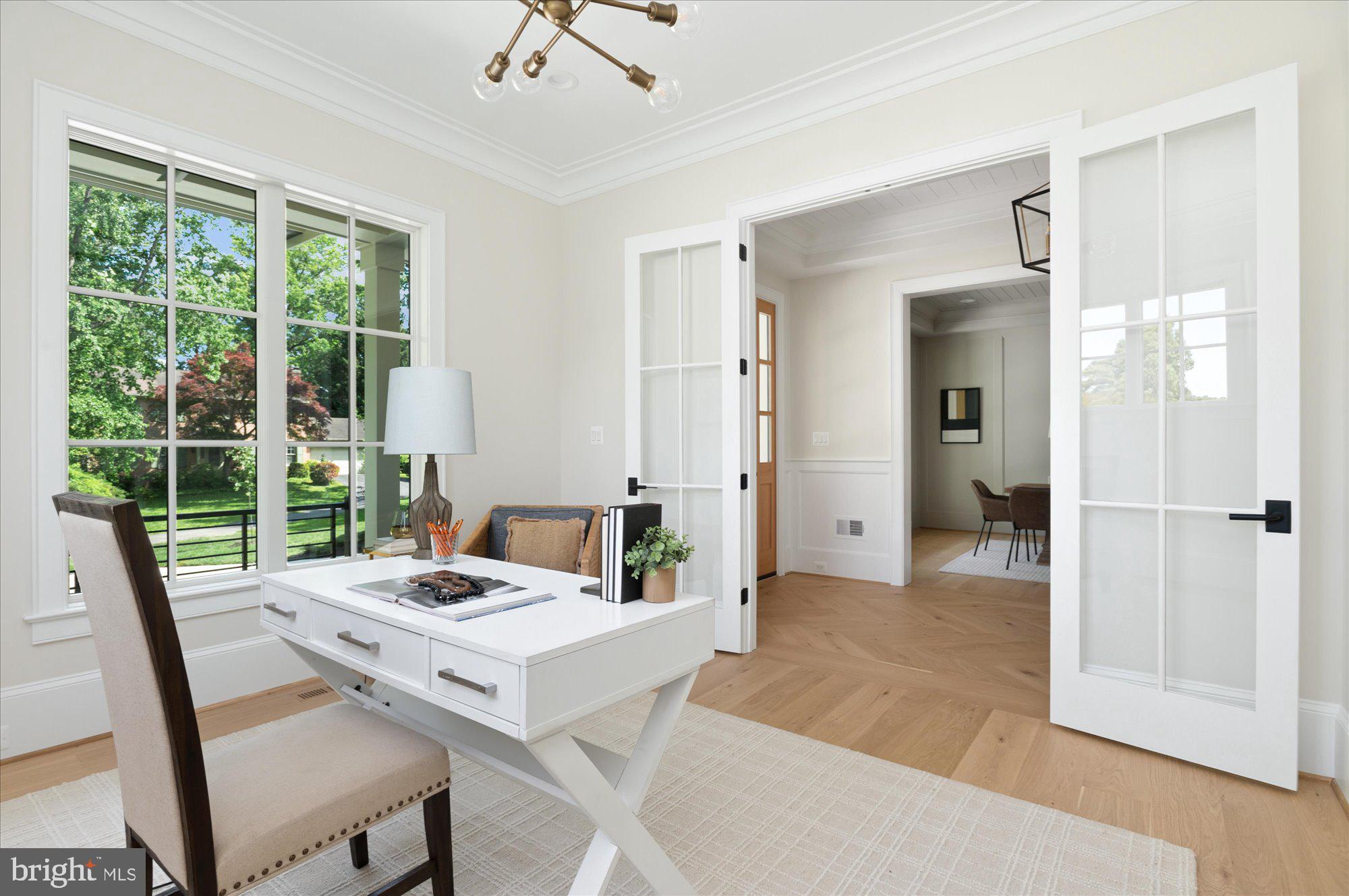 CHESTERBROOK - Residential