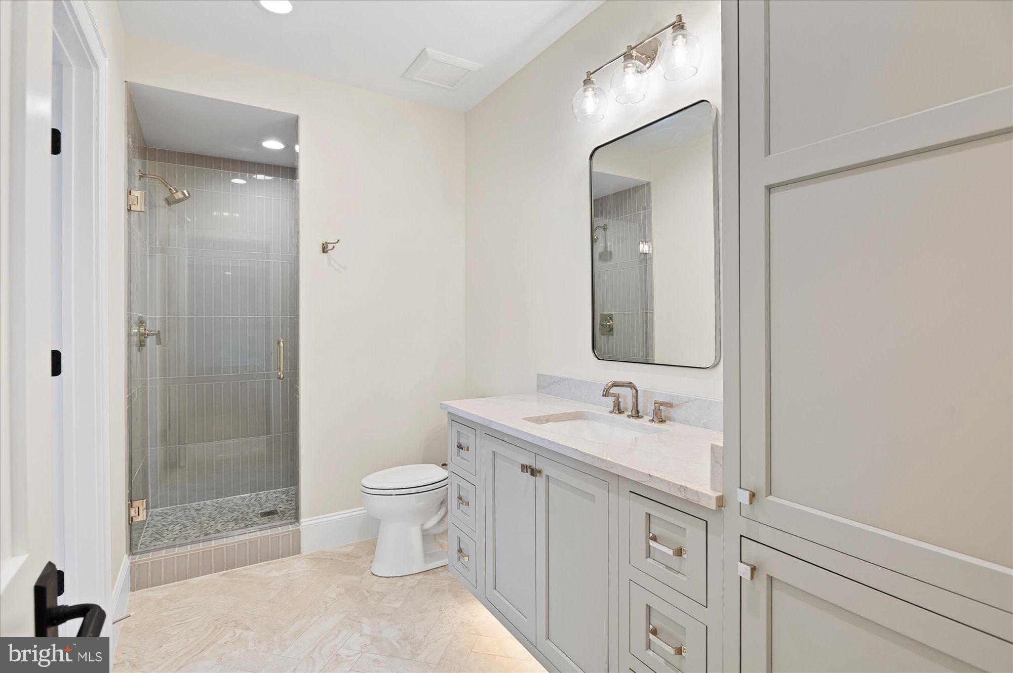 CHESTERBROOK - Residential