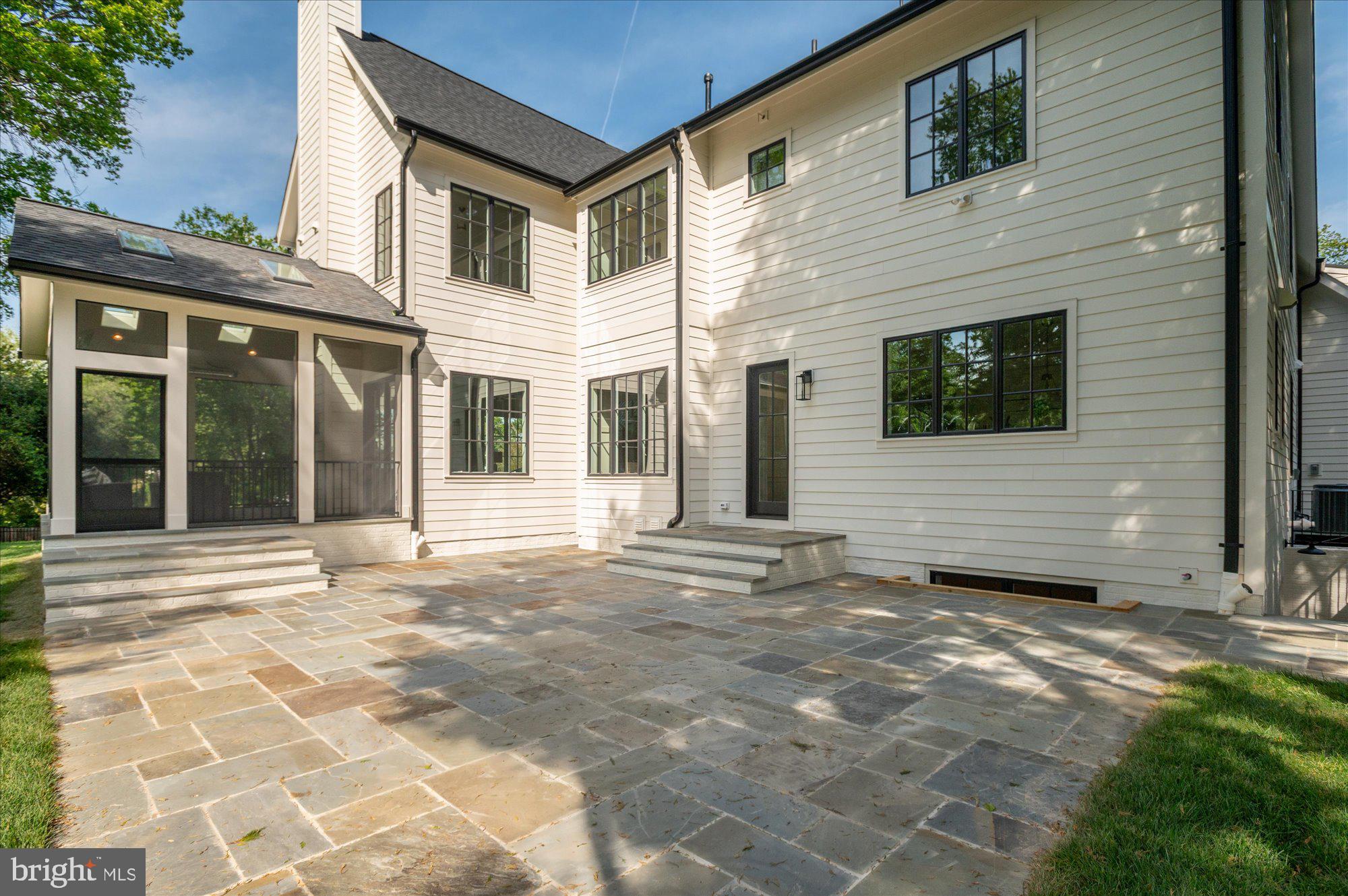 CHESTERBROOK - Residential