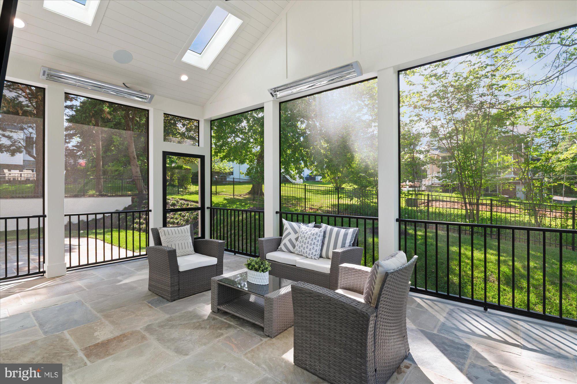 CHESTERBROOK - Residential