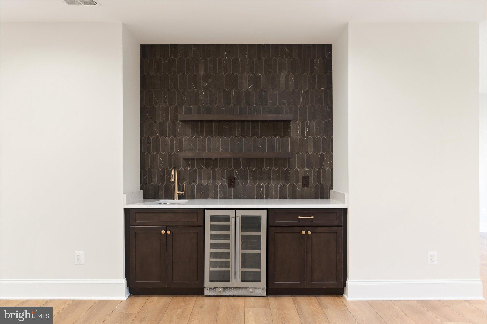 CHESTERBROOK - Residential