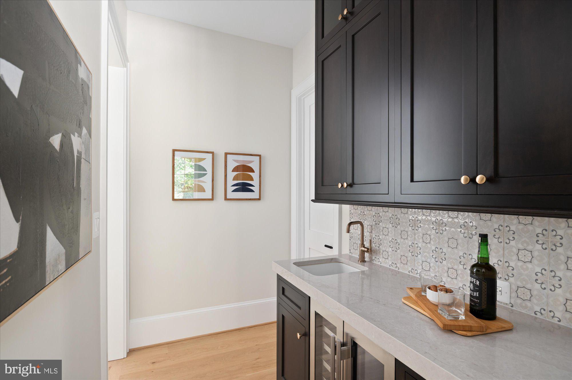 CHESTERBROOK - Residential