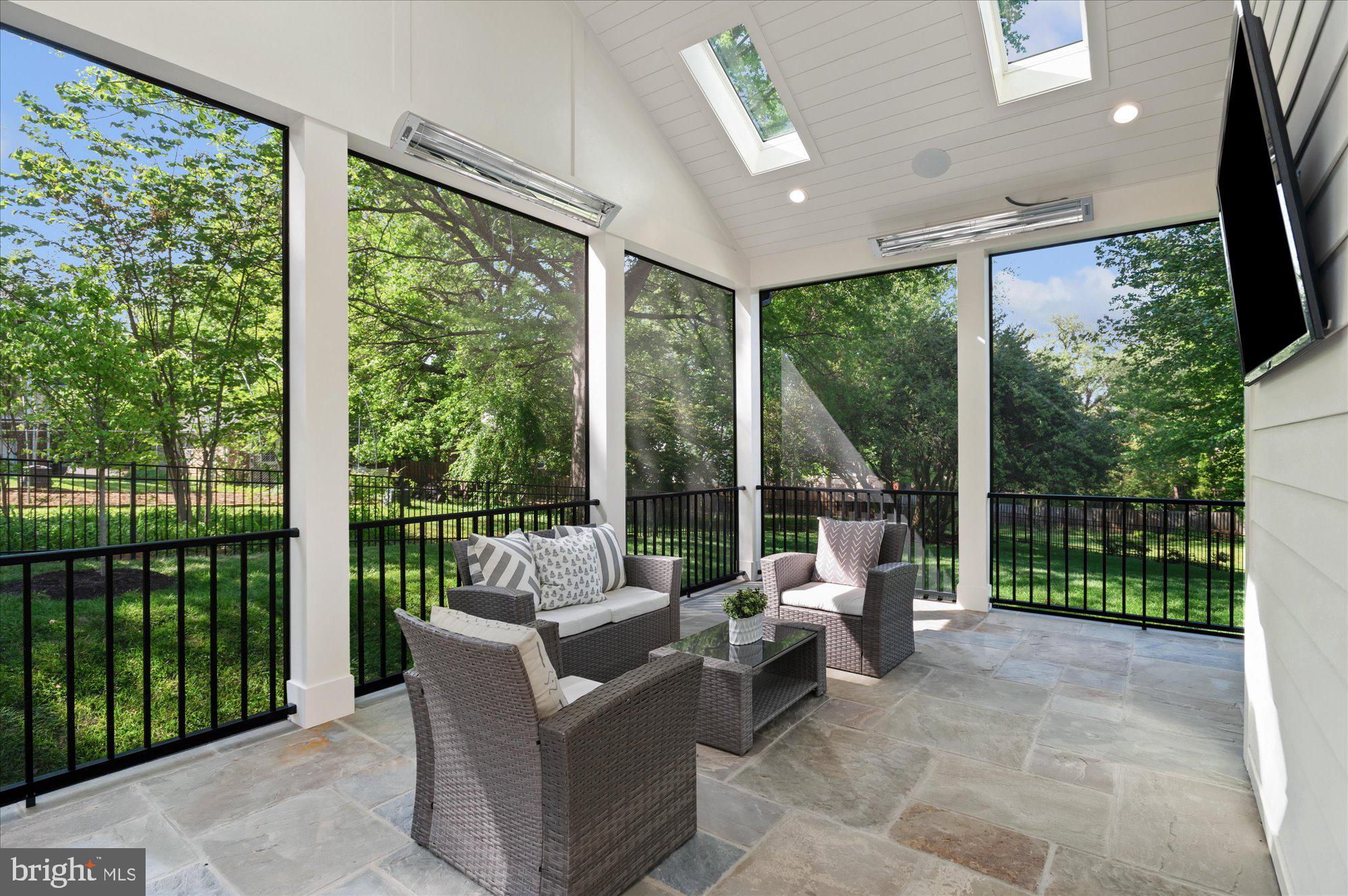 CHESTERBROOK - Residential