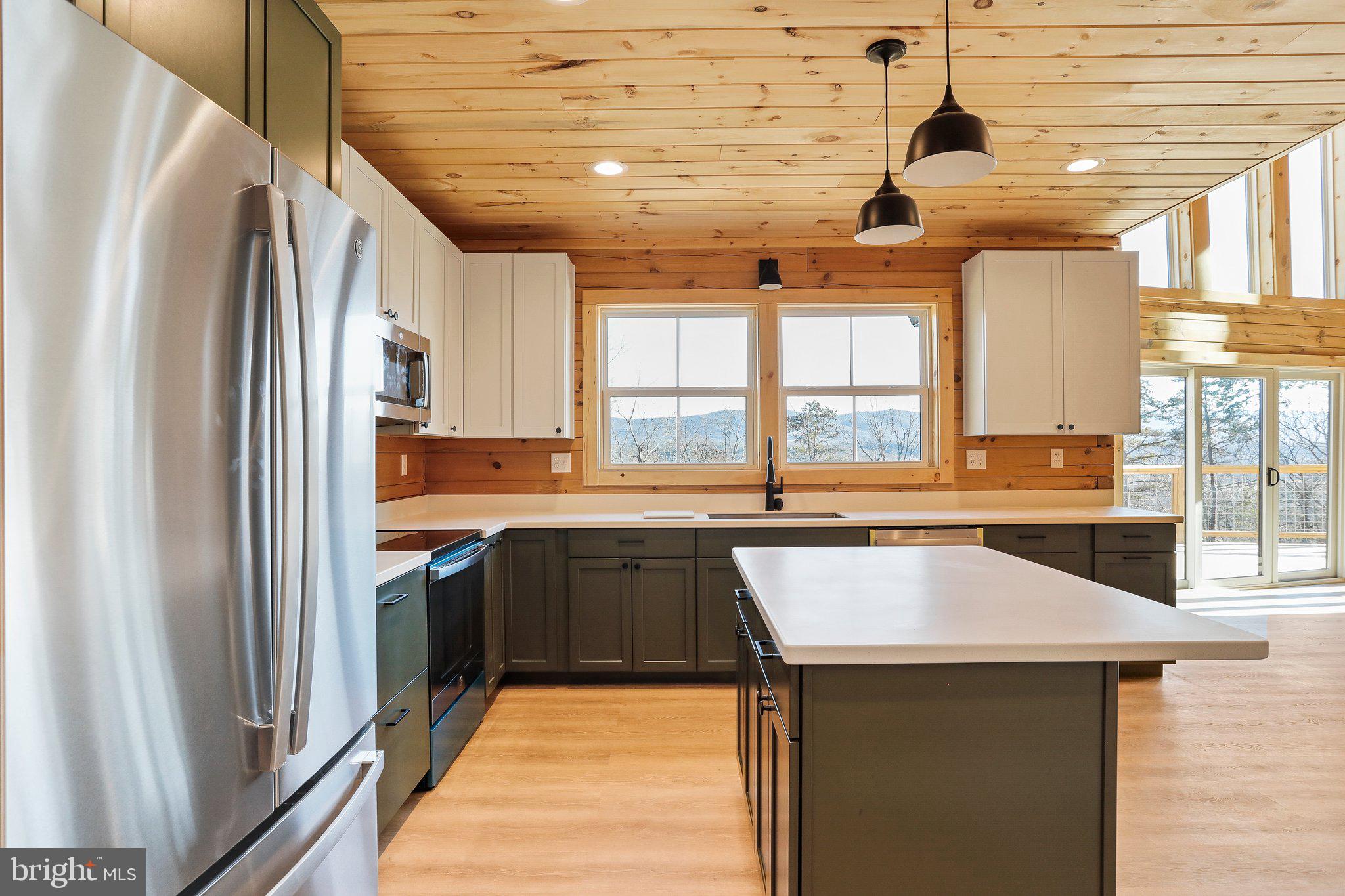 KA KAPON HEIGHTS - Residential