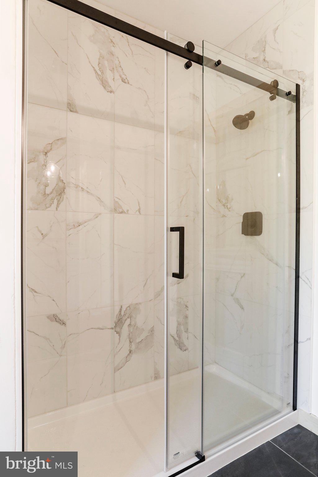 KA KAPON HEIGHTS - Residential