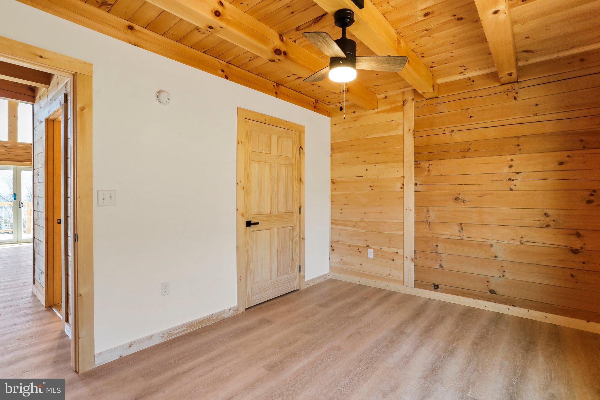 KA KAPON HEIGHTS - Residential