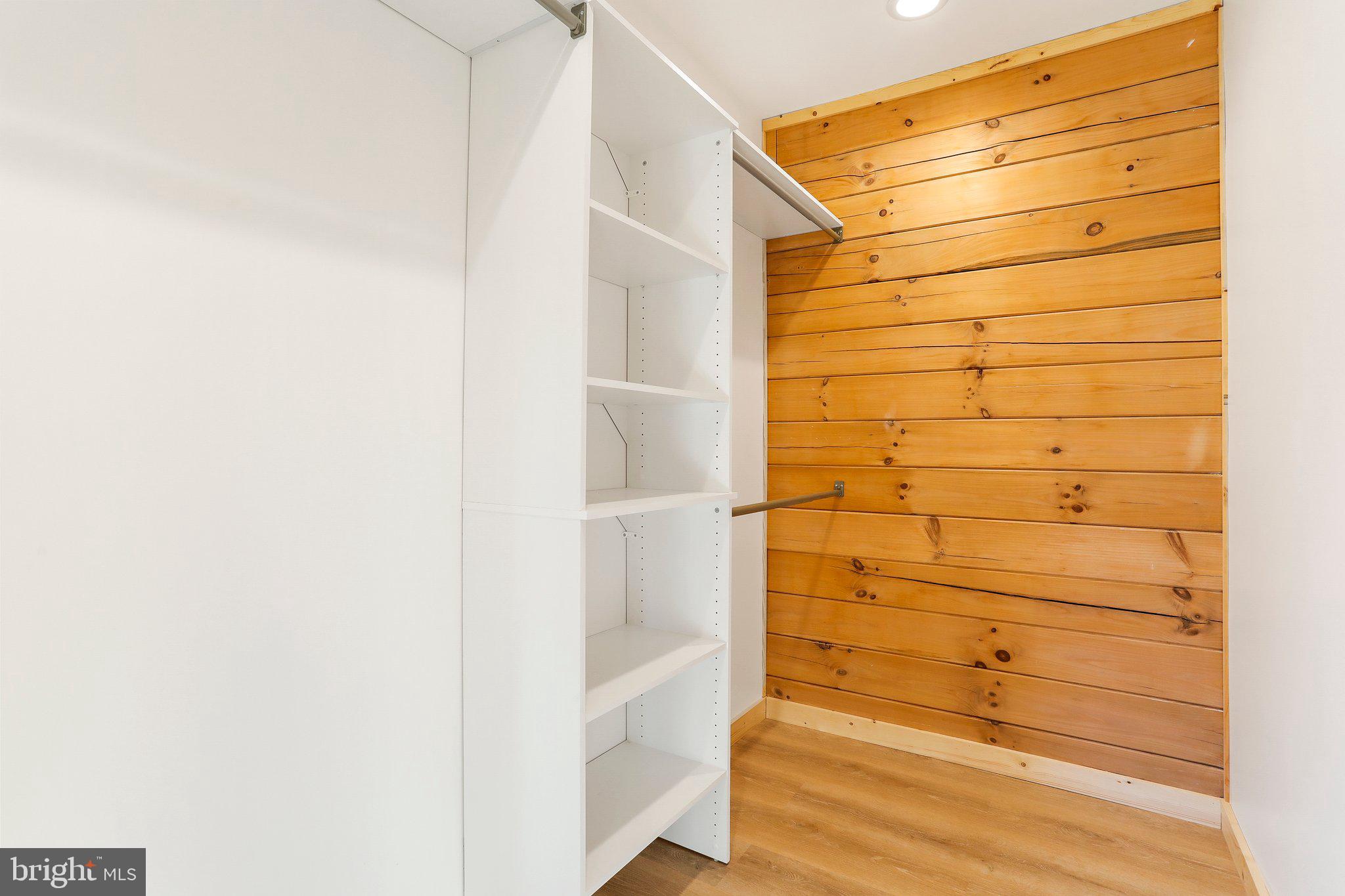 KA KAPON HEIGHTS - Residential