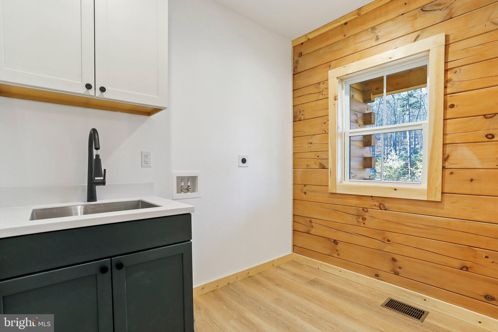 KA KAPON HEIGHTS - Residential